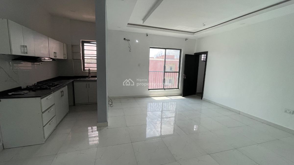 Classic and Spacious 1 Bedroom  Miniflat Apartment, Lekki Phase 1, Lekki, Lagos, Mini Flat (room and Parlour) for Sale