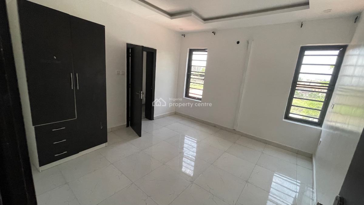 Classic and Spacious 1 Bedroom  Miniflat Apartment, Lekki Phase 1, Lekki, Lagos, Mini Flat (room and Parlour) for Sale