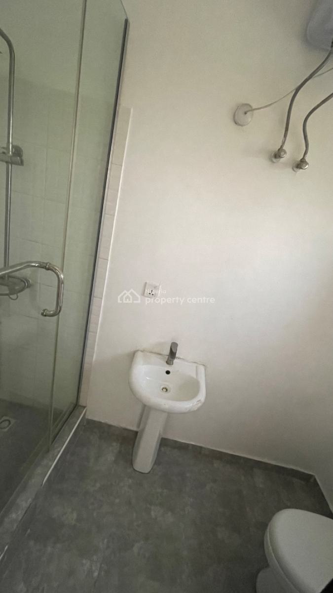 Classic and Spacious 1 Bedroom  Miniflat Apartment, Lekki Phase 1, Lekki, Lagos, Mini Flat (room and Parlour) for Sale