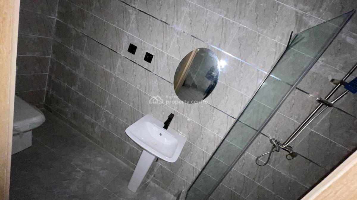 Tastefully Finished 2 Bedroom Apartment with Swimming Pool & Gym, Scheme 2, Lekki, Lagos, Block of Flats for Sale