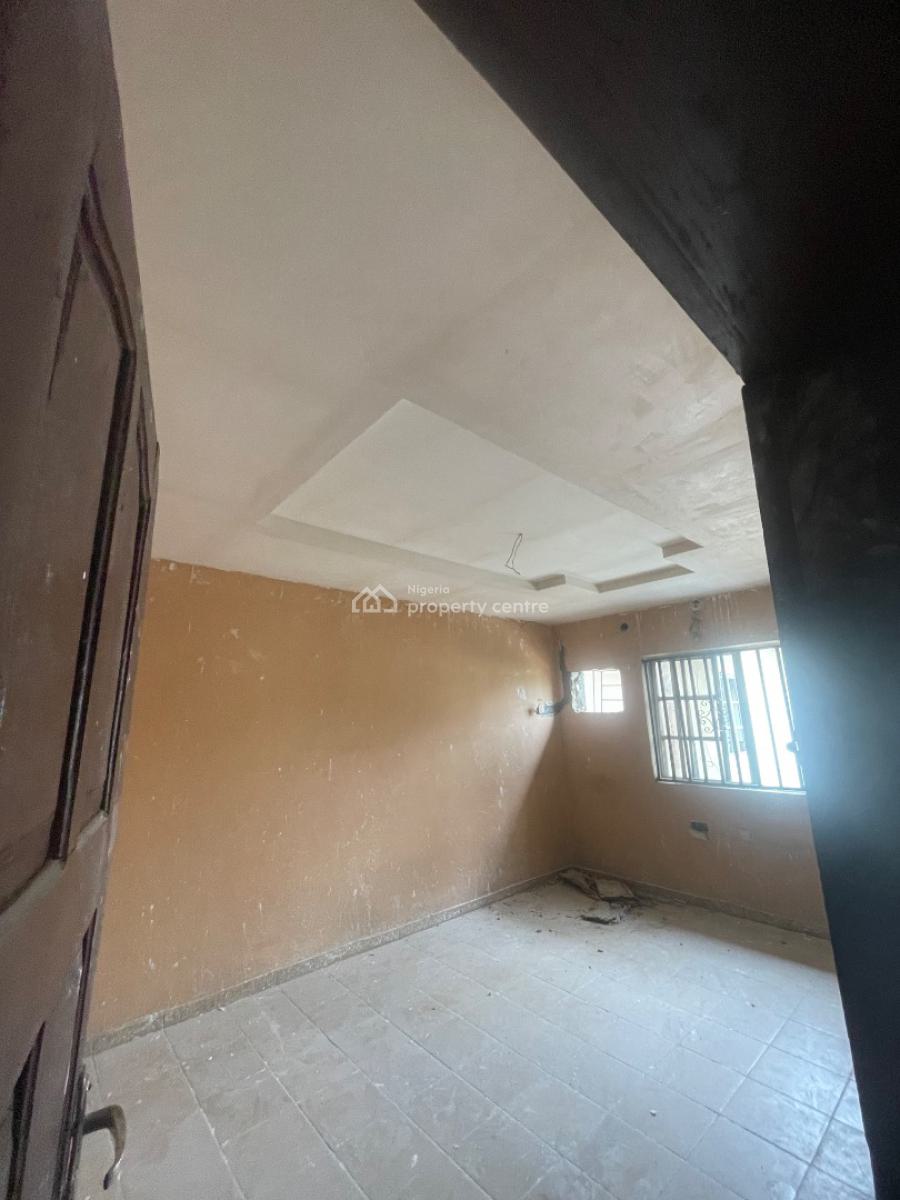 Very Spacious 3 Bedroom Upstairs 22/24hrs Light Access Code Estate, Thomas Estate, Ajah, Lagos, House for Rent