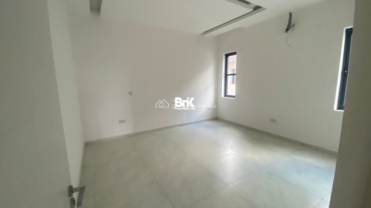 Brand New Spacious 3 Bedroom Apartment with 1 Room Bq, Victoria Island (vi), Lagos, Flat / Apartment for Rent