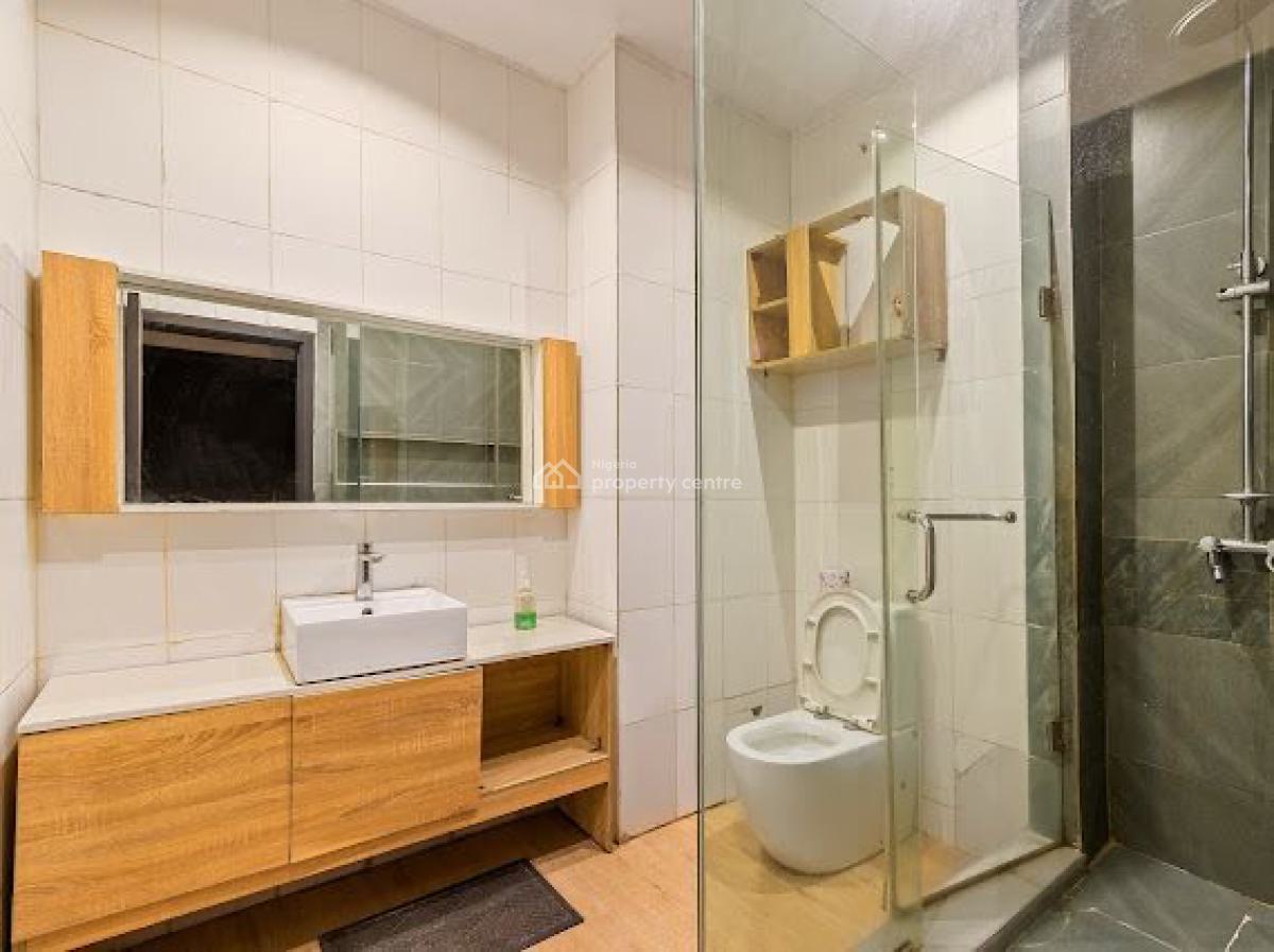 3 - Bedroom Luxury Waterfront Apartment with High-end Features, 3 Bedroom Luxury Water Front Apartment with High-end Features; Pool By, Lekki Phase 1, Lekki, Lagos, Flat / Apartment Short Let