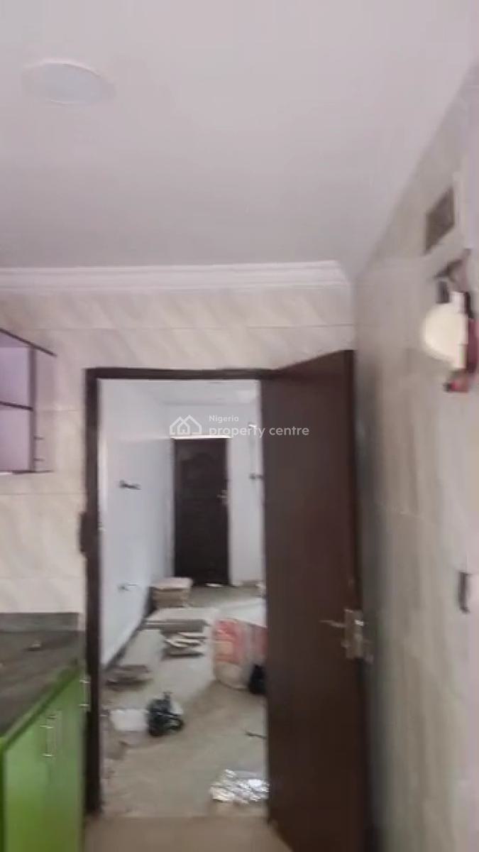 a Relatively New Spacious and Standard 2 Bedroom Apartment, Medina Estate, Medina, Gbagada, Lagos, Flat / Apartment for Rent