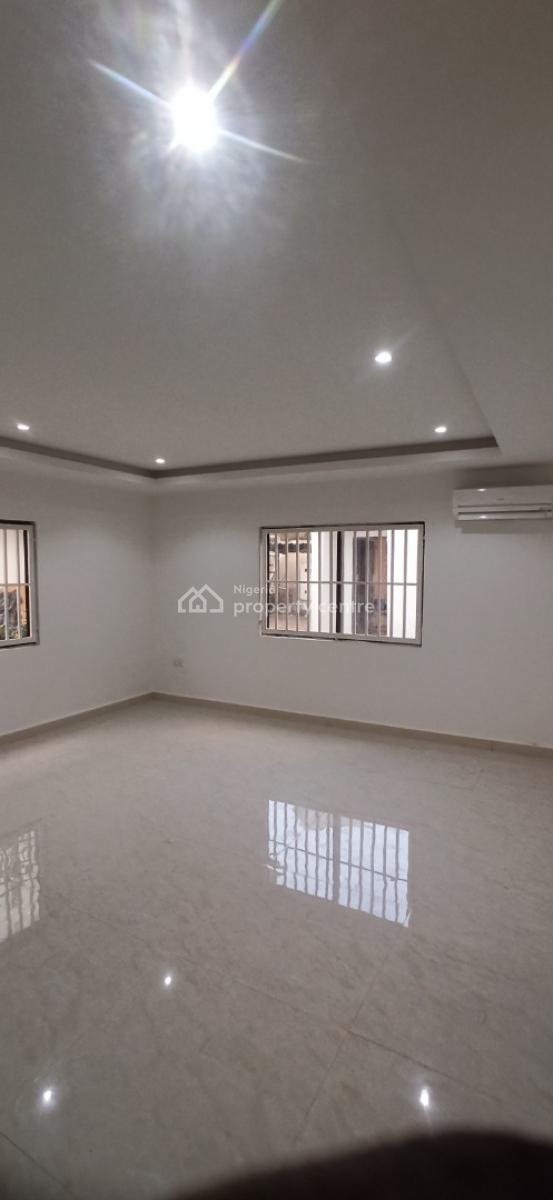 3 Bedrooms Office Apartment, Wuse 2, Abuja, Flat / Apartment for Rent