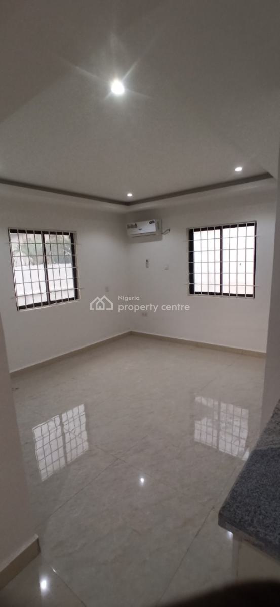 3 Bedrooms Office Apartment, Wuse 2, Abuja, Flat / Apartment for Rent
