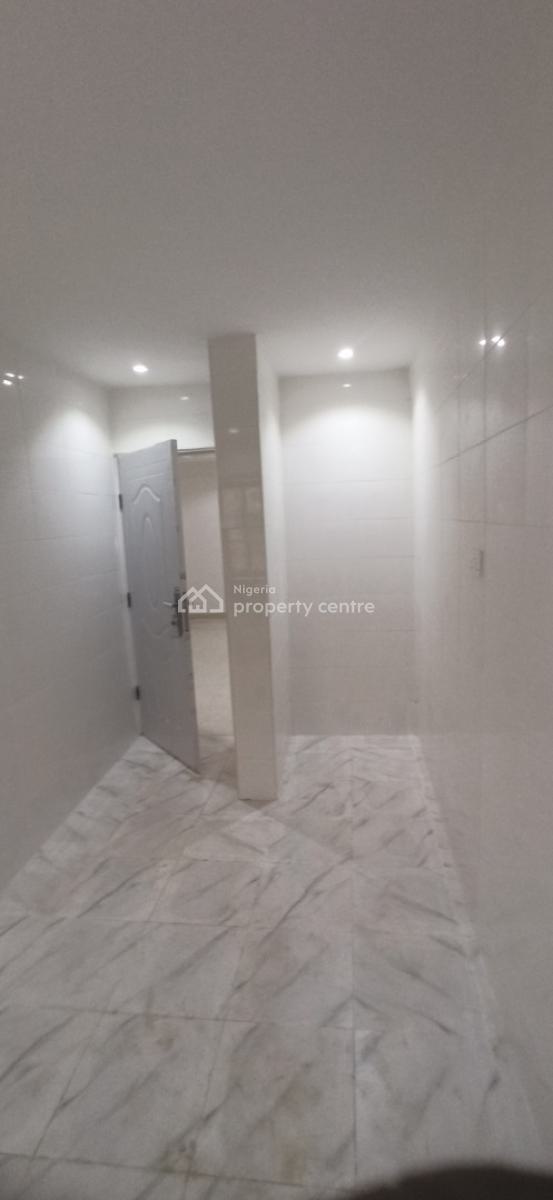 3 Bedrooms Office Apartment, Wuse 2, Abuja, Flat / Apartment for Rent