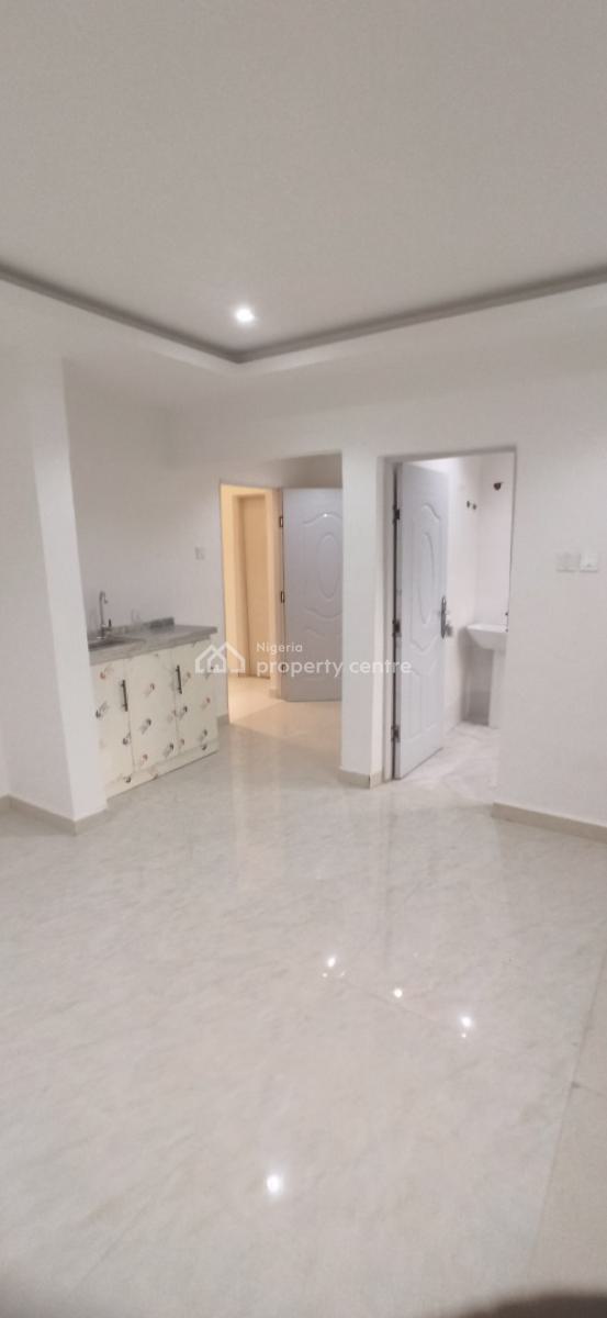 3 Bedrooms Office Apartment, Wuse 2, Abuja, Flat / Apartment for Rent