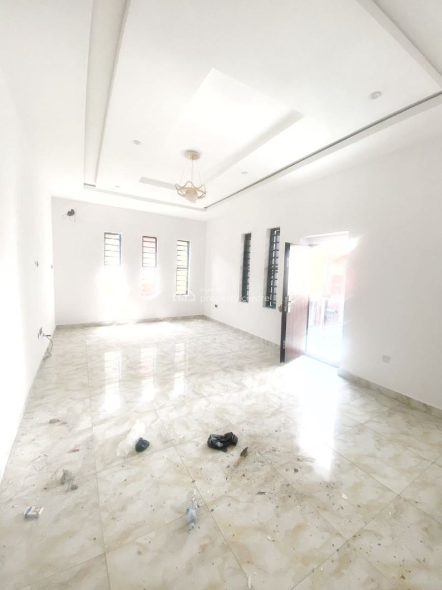 a 2 Bedroom Flat, Olowora, Magodo, Lagos, Flat / Apartment for Rent