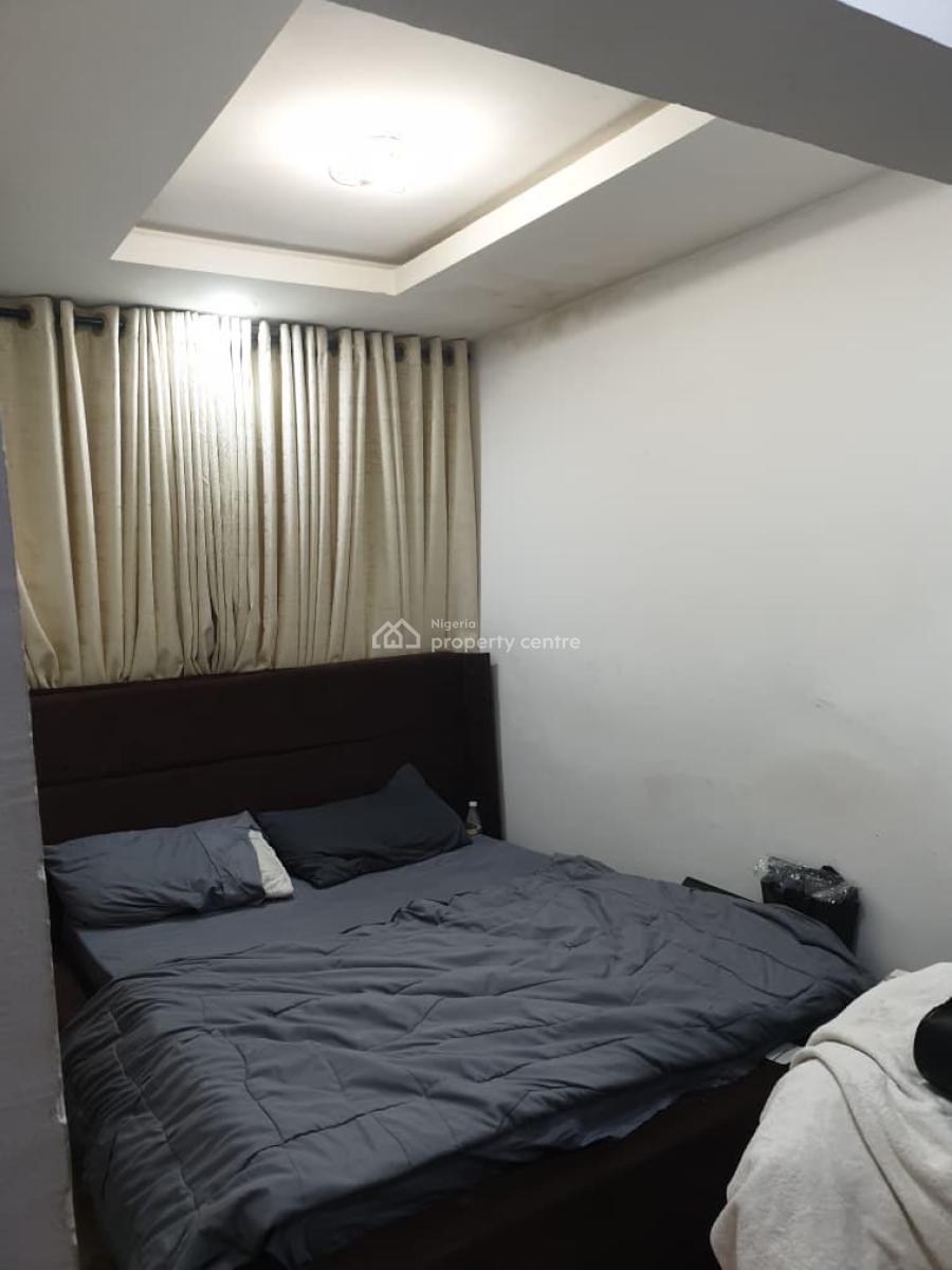 4 Bedroom with a Bq, Mobolaji Johnson Estate, Lekki Phase 1, Lekki, Lagos, Semi-detached Duplex for Sale