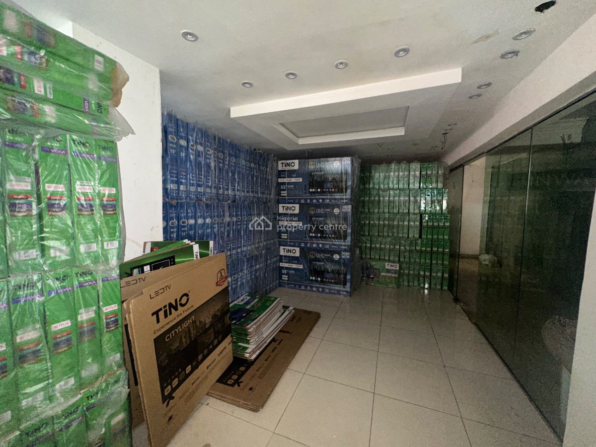 230sqm Shop/office Space, Fola Osibo, Lekki Phase 1, Lekki, Lagos, Shop for Rent