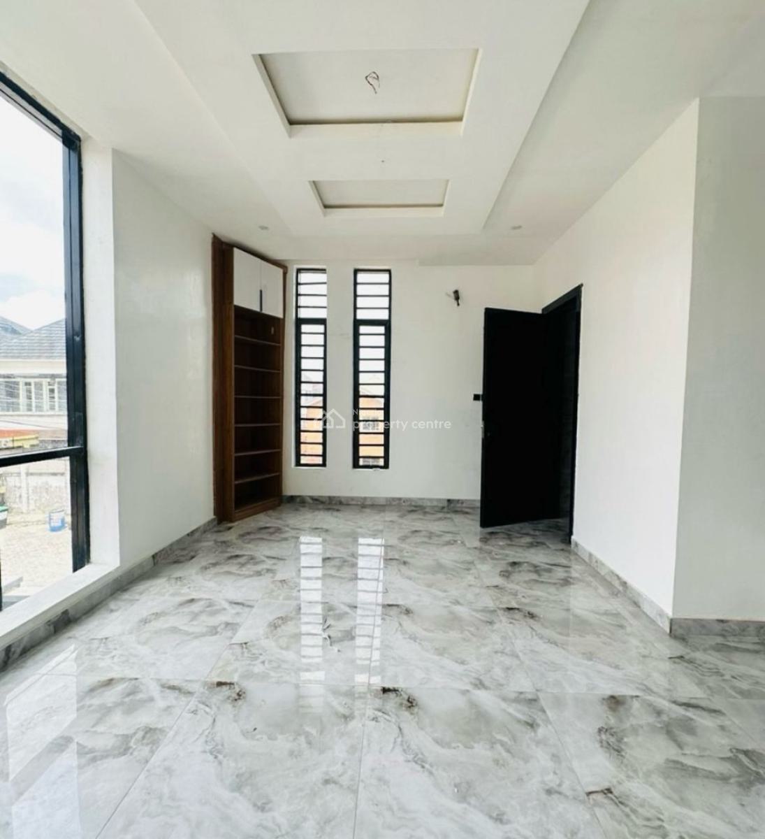 Stunning  5 Bedroom Duplex Fully Detached with Bq, Pool, Gym, and Pop, Lekki, Lagos, Detached Duplex for Sale