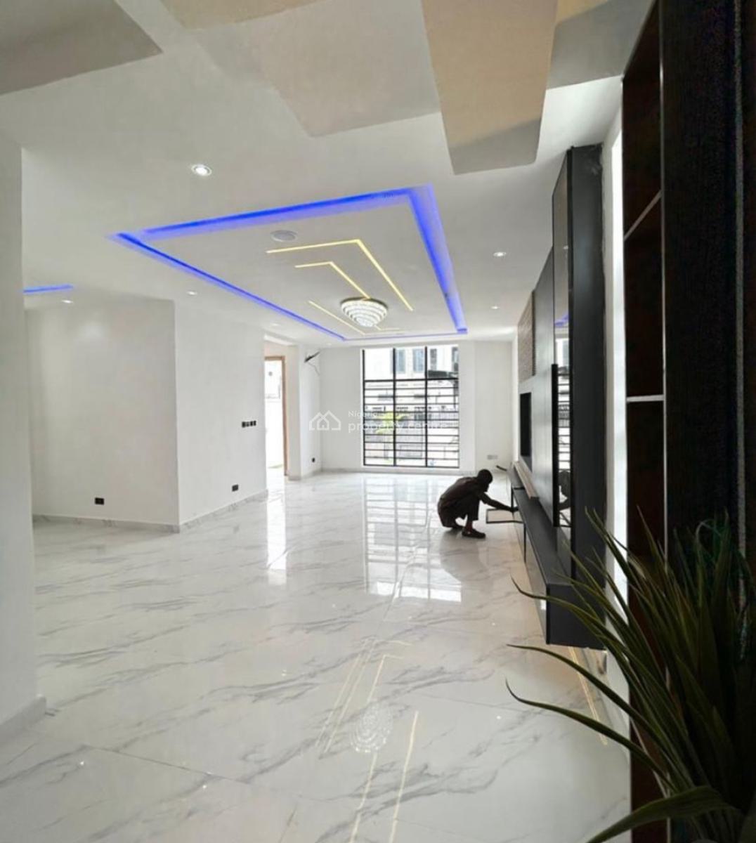 Stunning  5 Bedroom Duplex Fully Detached with Bq, Pool, Gym, and Pop, Lekki, Lagos, Detached Duplex for Sale