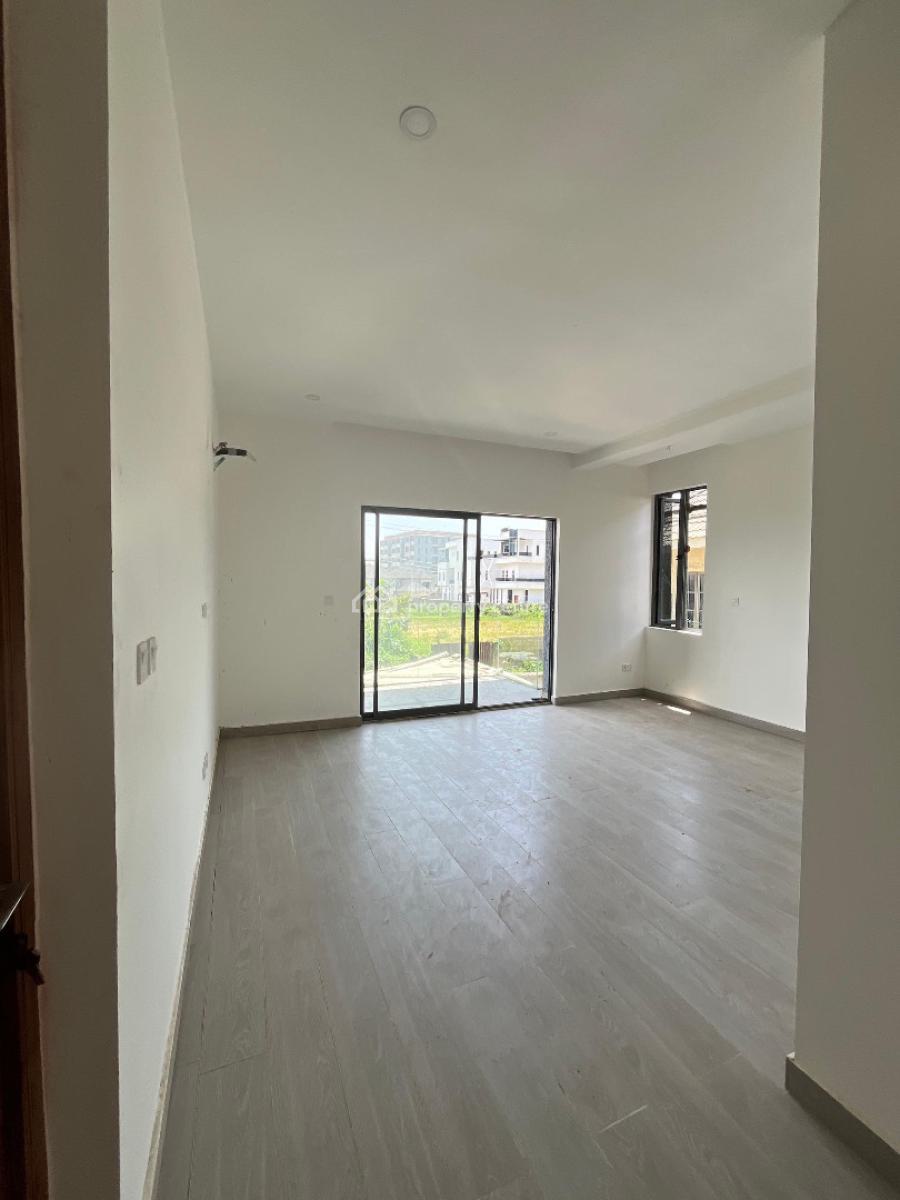 Elegant and Spacious  3 Bedroom Apartment with Gym, Elevator and Pool, Ikate Elegushi, Lekki, Lagos, Flat / Apartment for Sale