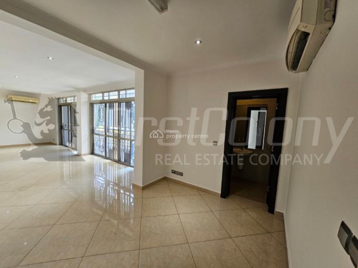 Fully Serviced 3 Bedroom Luxury Apartment with Excellent Facilities, Old Ikoyi, Ikoyi, Lagos, Flat / Apartment for Rent