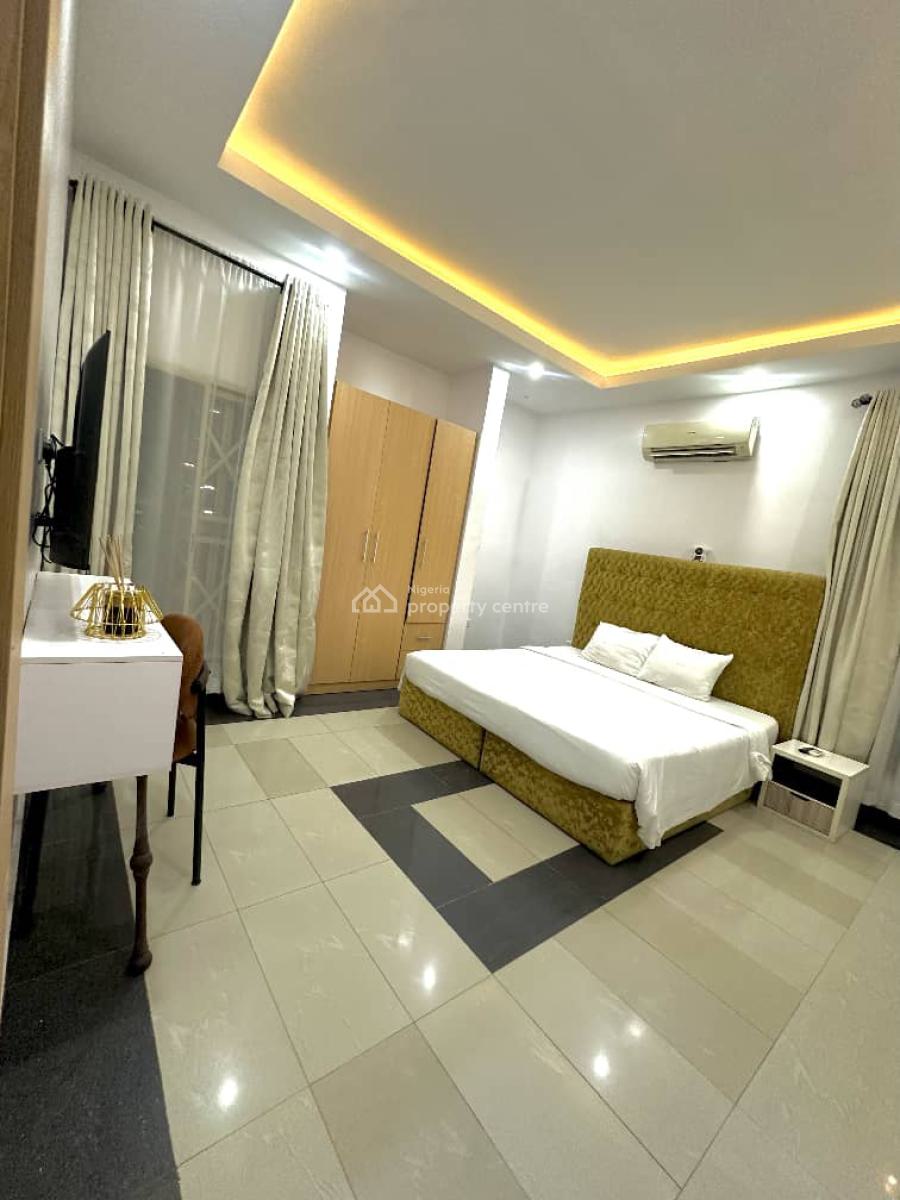 2 Bedroom with Swimming Pool., Oniru, Victoria Island (vi), Lagos, Flat / Apartment Short Let
