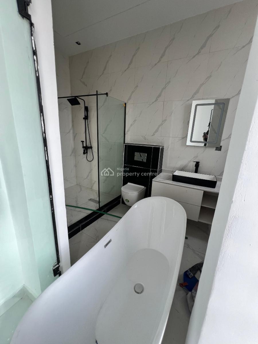 Meticulously Crafted 4 Bedroom Terrace Duplex with Bq in Secured Axis, Ikate Elegushi, Lekki, Lagos, Terraced Duplex for Sale