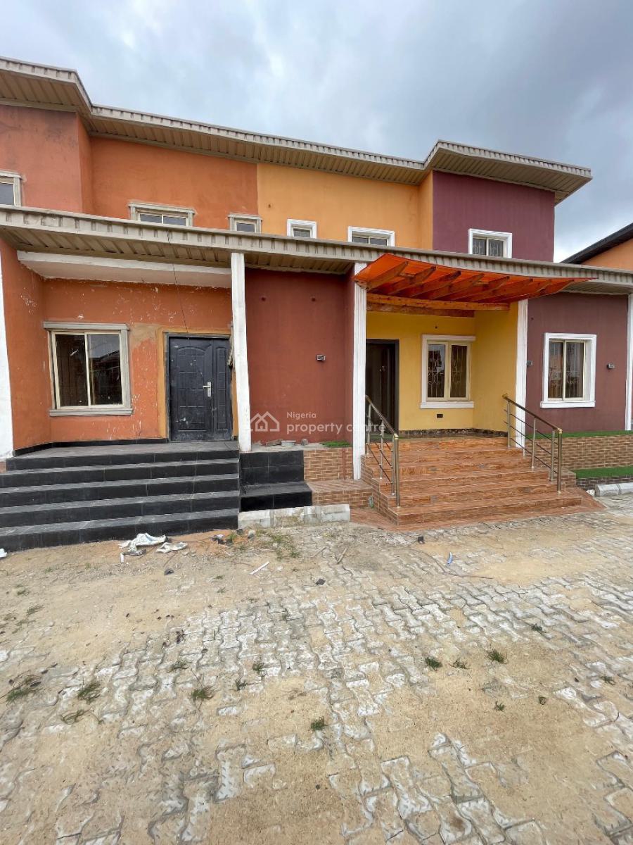 Spacious Newly Built 3 Bedroom Duplex in a Serene Estate, Yaba, Lagos, Semi-detached Duplex for Sale