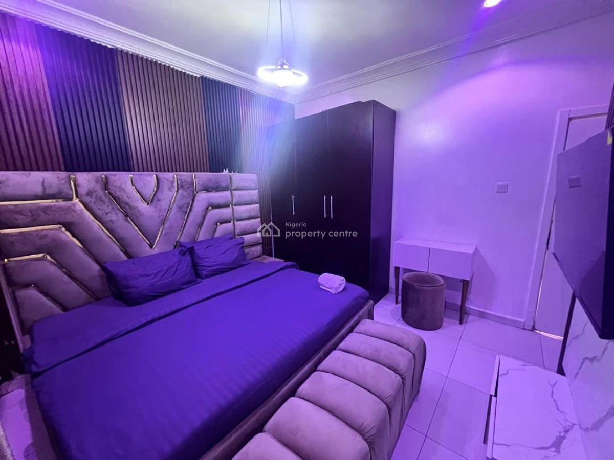 High Standard 2 Bedroom Apartment with Essential Amenities, Lekki Phase 1, Lekki, Lagos, Flat / Apartment Short Let