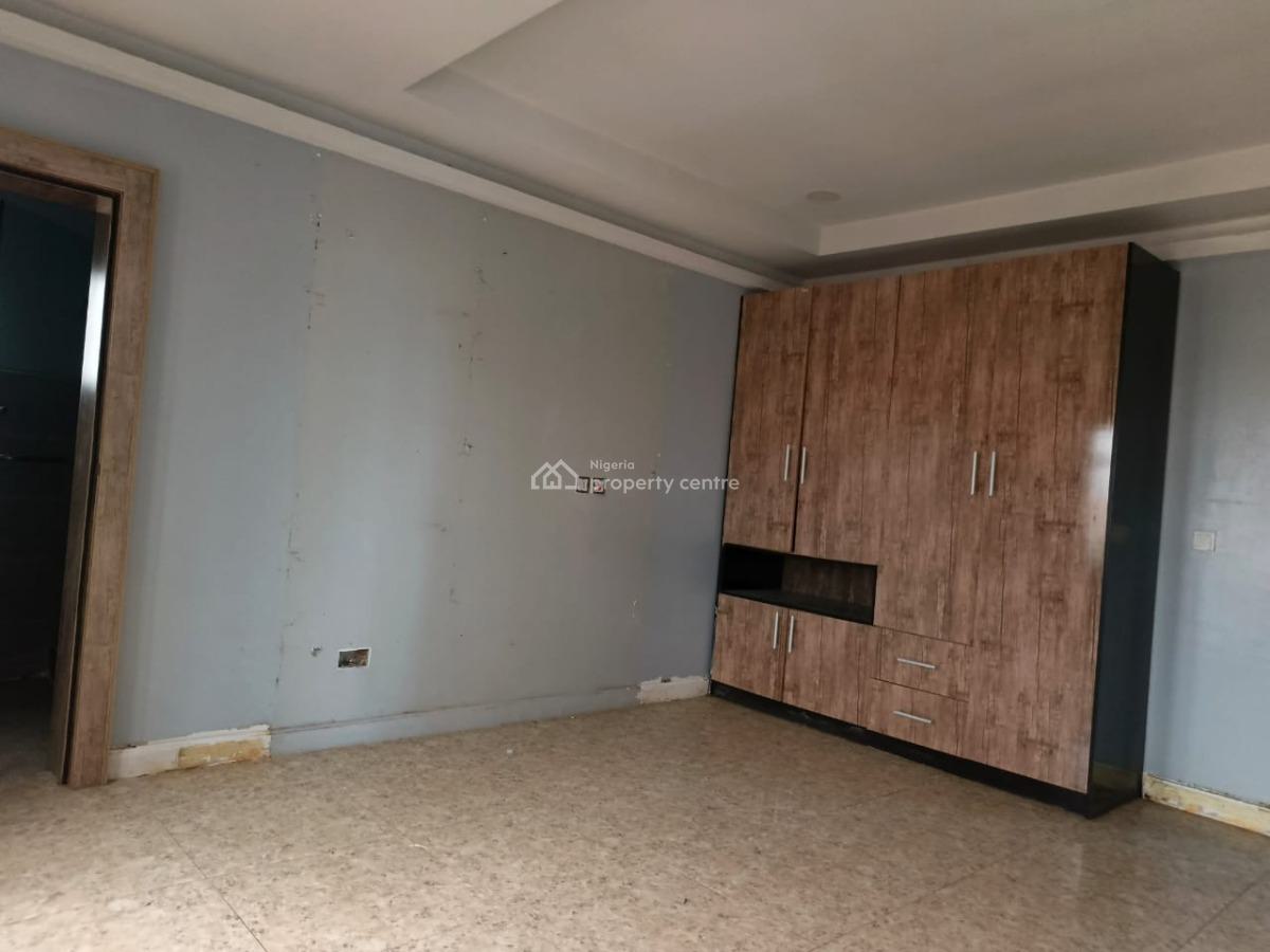 5th Floor 3-bedroom Apartment with Bq, Swimming Pool, Off Ajose Adeogun, Victoria Island (vi), Lagos, Flat / Apartment for Rent