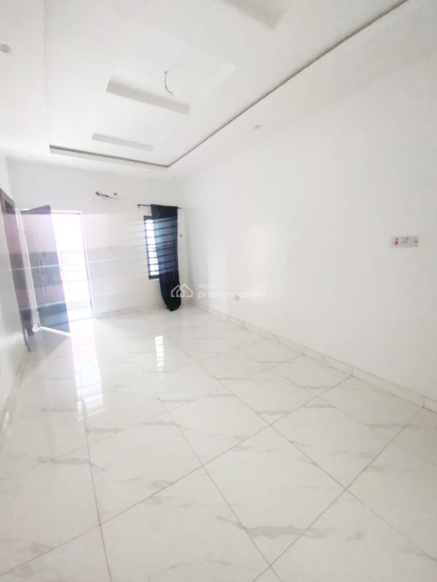 Standard Mini Flat, Gra Phase 1, Magodo, Lagos, Mini Flat (room and Parlour) for Rent