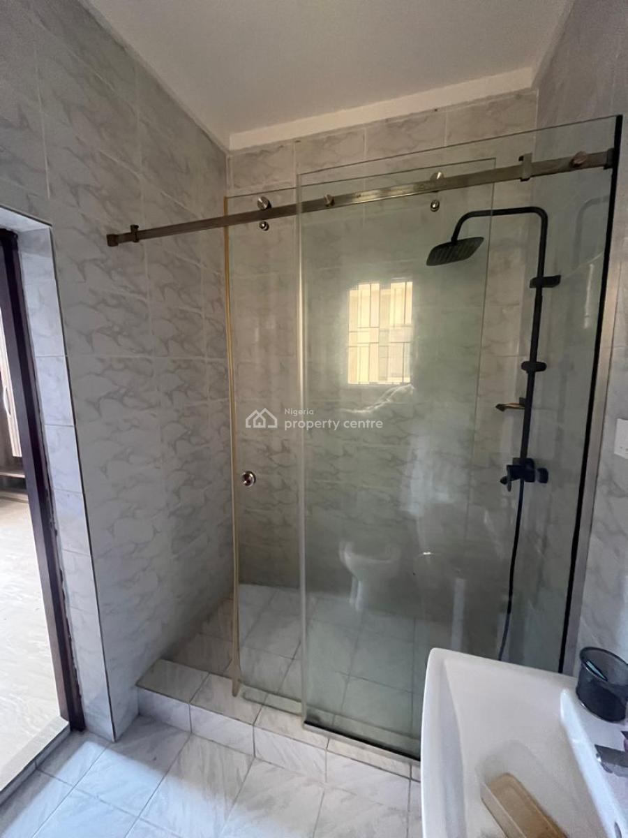 Well Maintain Services 2 Bedroom Flat, Ikate, Lekki, Lagos, Flat / Apartment for Rent