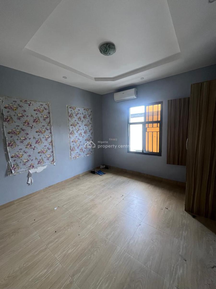 Well Maintain Services 2 Bedroom Flat, Ikate, Lekki, Lagos, Flat / Apartment for Rent