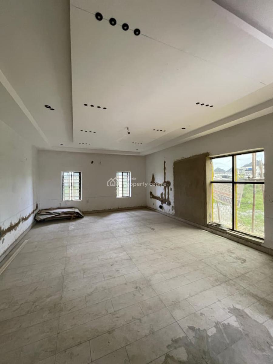 Luxury 3 Bedroom Duplex in a Serene Neighbourhood, Lugbe District, Abuja, Detached Duplex for Sale