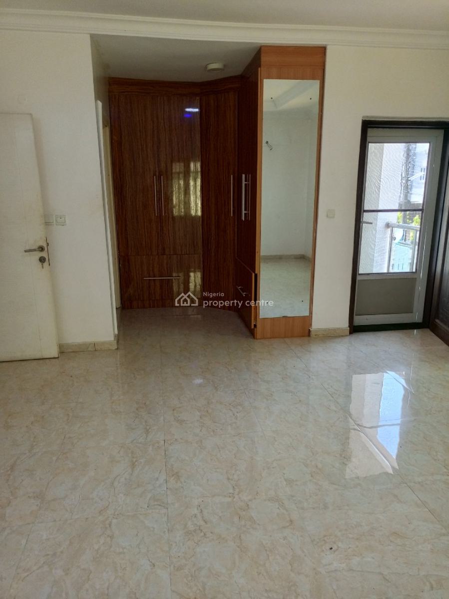 Price Reduced 4 Bedroom House with Bq Security House 4 Car Park, Osapa, Lekki, Lagos, Detached Duplex for Rent