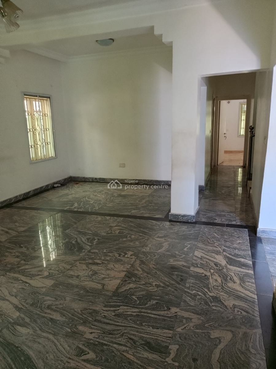 Price Reduced 4 Bedroom House with Bq Security House 4 Car Park, Osapa, Lekki, Lagos, Detached Duplex for Rent
