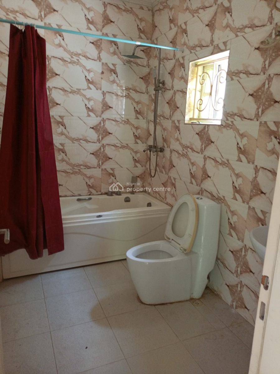 Price Reduced 4 Bedroom House with Bq Security House 4 Car Park, Osapa, Lekki, Lagos, Detached Duplex for Rent