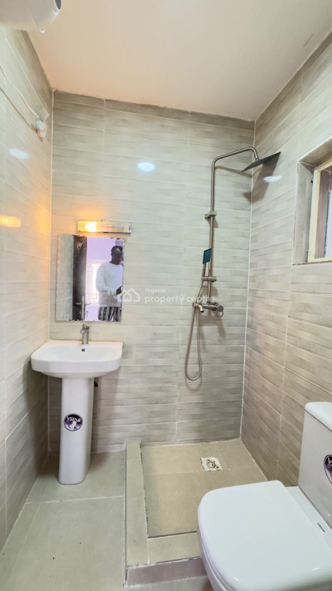 Newly Built 3 Bedroom Flat, Guzape District, Abuja, Flat / Apartment for Rent