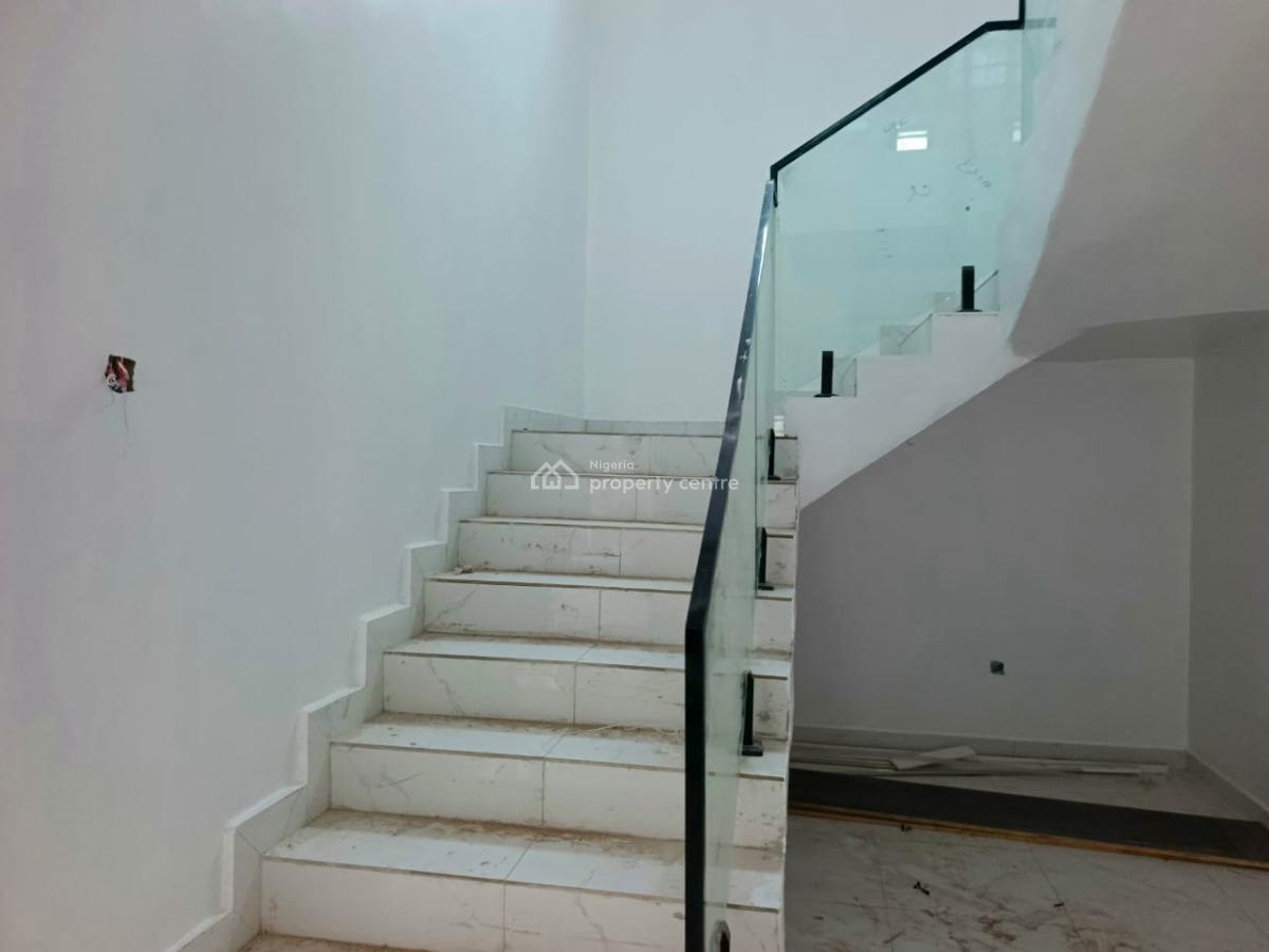 Detached 4 Bedroom Duplex with Bq, Aerodrome Gra, Ibadan, Oyo, Detached Duplex for Sale