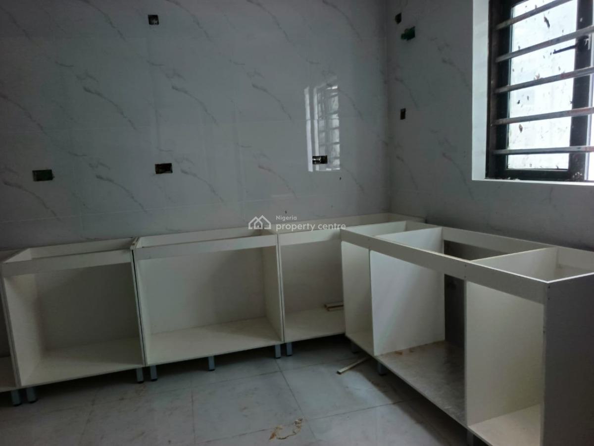 Detached 4 Bedroom Duplex with Bq, Aerodrome Gra, Ibadan, Oyo, Detached Duplex for Sale