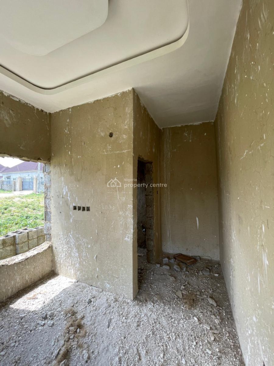 Luxury 3 Bedroom Detached Duplex in a Developing Neighbourhood, Lugbe District, Abuja, Detached Duplex for Sale