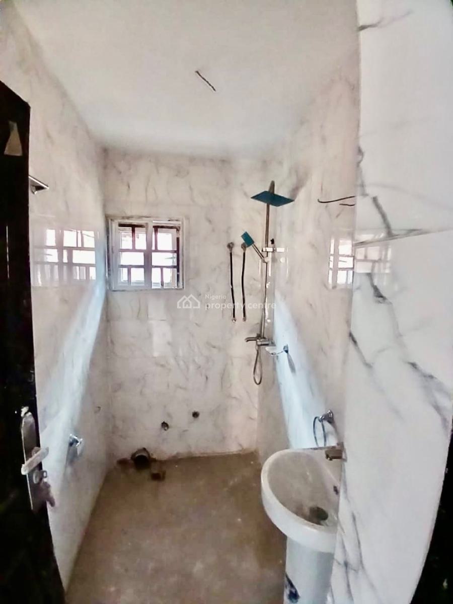 Very Spacious 2 Bedroom Apartment, By North Star Garden Estate, Galadimawa, Abuja, Flat / Apartment for Rent