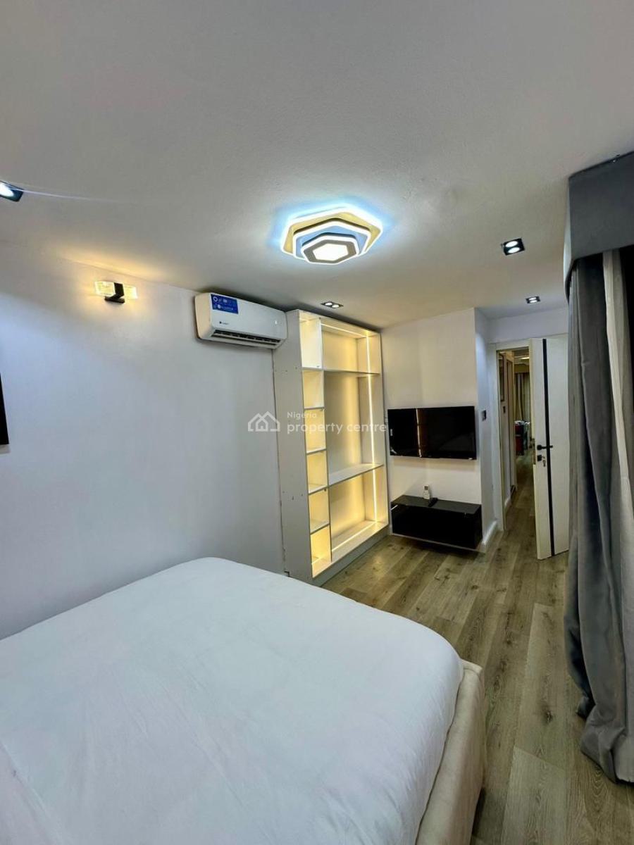 Sophisticated 1 Bedroom Apartment, Lekki Phase 1, Lekki, Lagos, Mini Flat (room and Parlour) Short Let