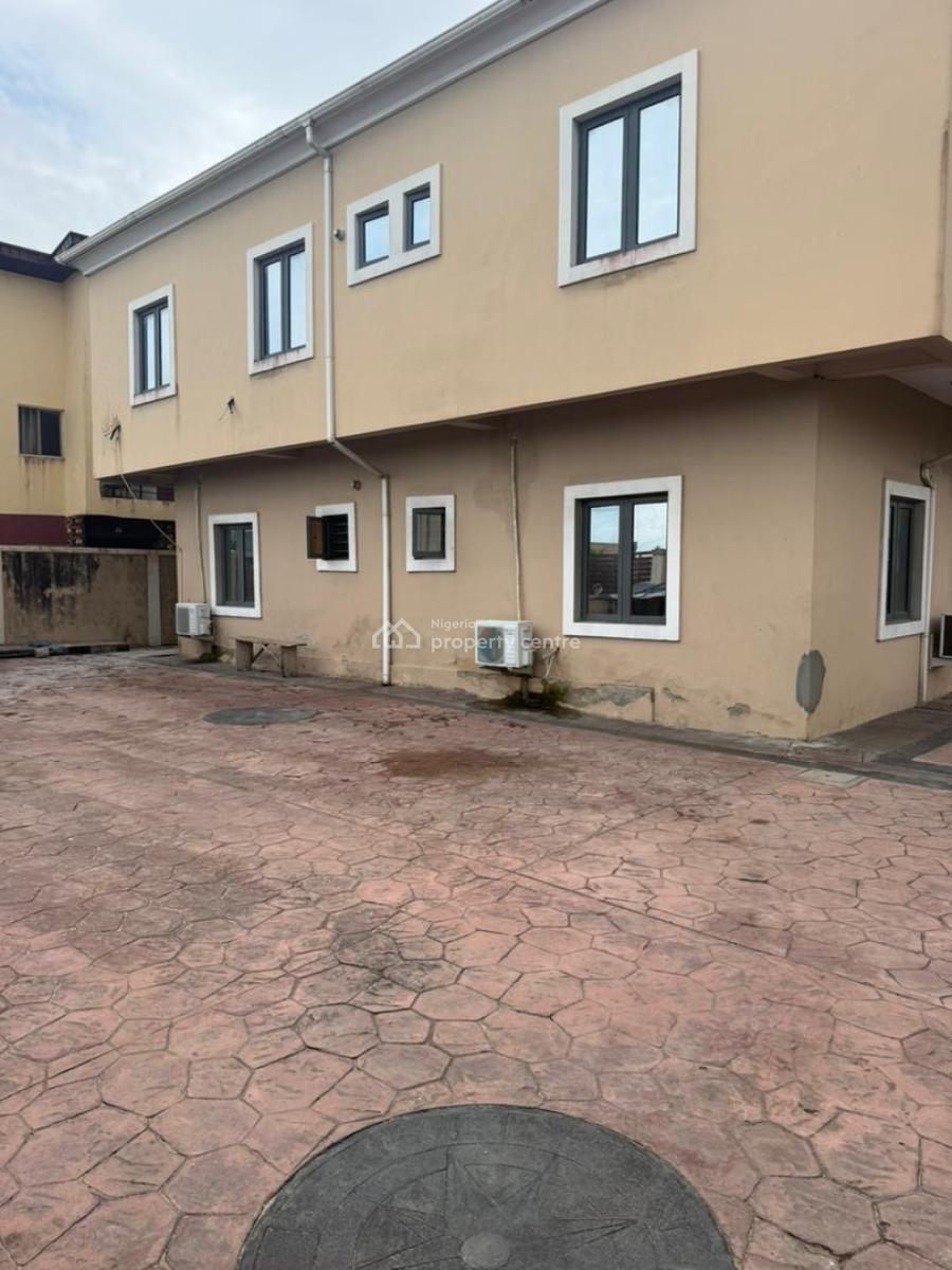 Standard 1 Bedroom Flat (1st Floor), Ogombo, Ajah, Lagos, Mini Flat (room and Parlour) for Rent