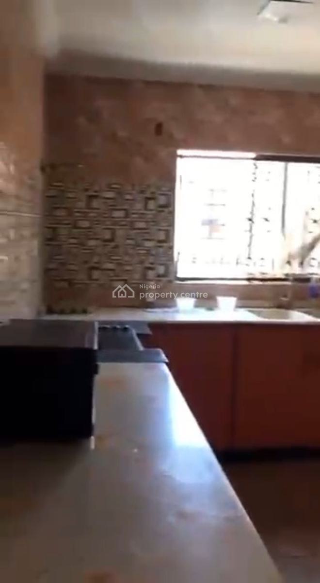 Spacious Fully Service 3-bedroom All En-suit Without Bq, Dideolu Estate Off Ligali Ayorinde, Victoria Island (vi), Lagos, Flat / Apartment for Rent