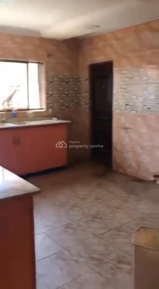 Spacious Fully Service 3-bedroom All En-suit Without Bq, Dideolu Estate Off Ligali Ayorinde, Victoria Island (vi), Lagos, Flat / Apartment for Rent