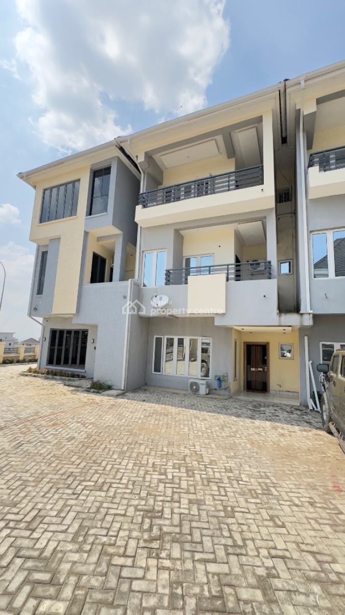 4 Bedroom Terraced Duplex with Bq, Guzape District, Abuja, Terraced Duplex for Rent