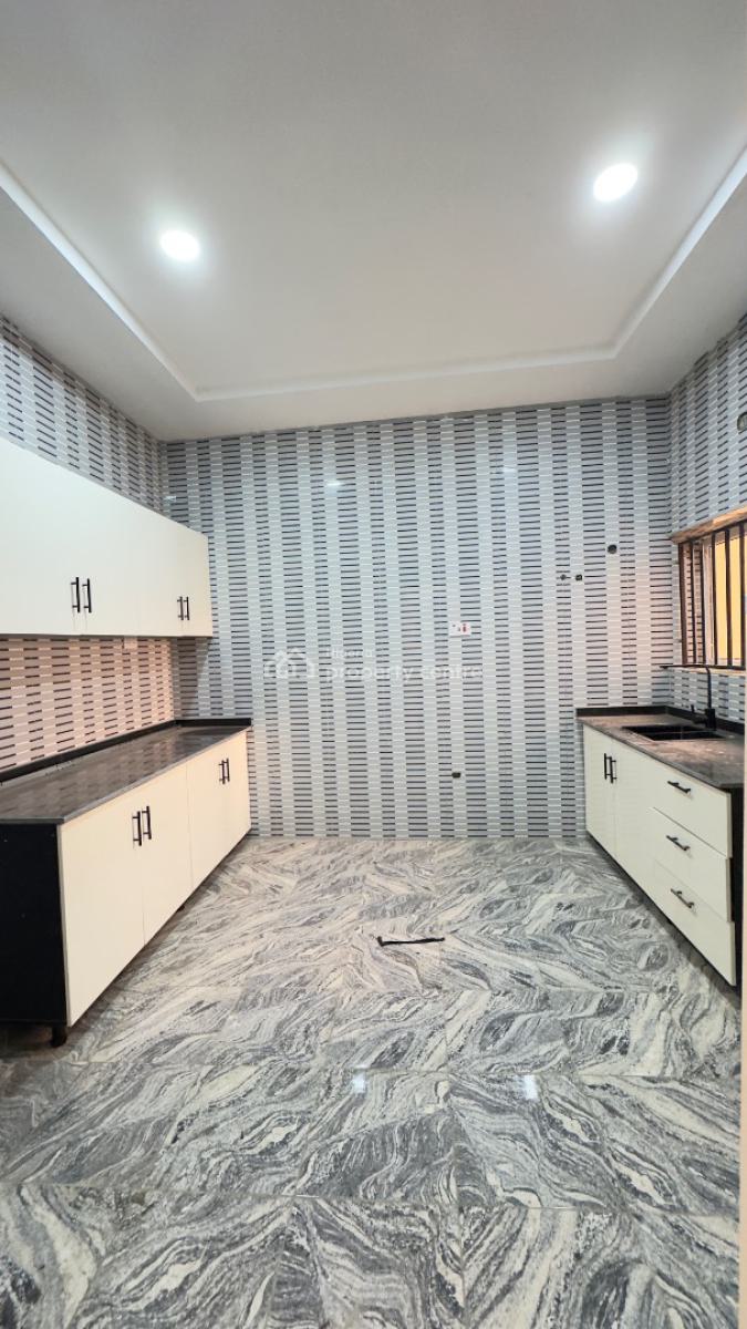 4 Bedroom Terraced Duplex with Bq, Guzape District, Abuja, Terraced Duplex for Rent