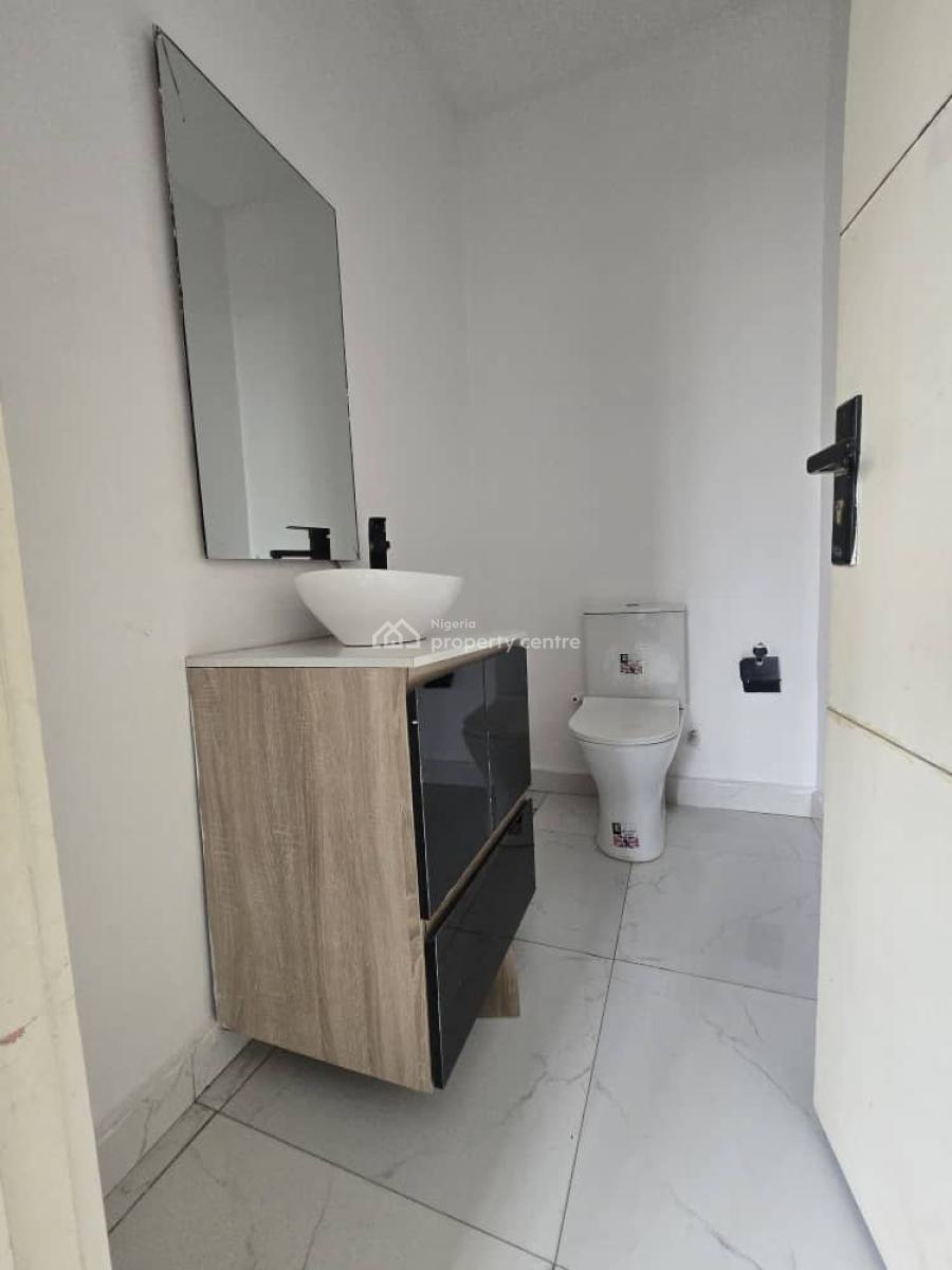 3 Bedroom Apartment, Lekki Phase 1, Lekki, Lagos, Flat / Apartment for Rent