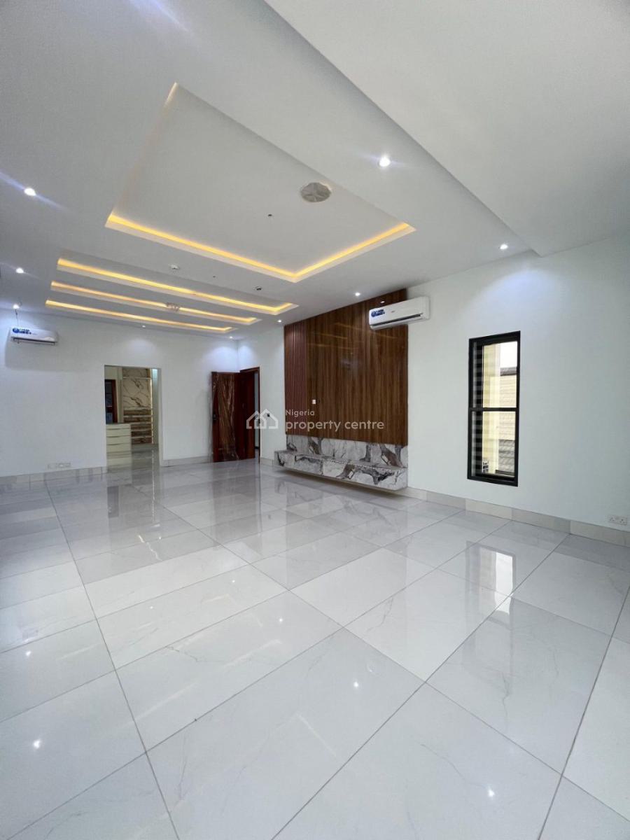 Breathtaking 5 Bedroom Detached Duplex Plus Bq, Pool, Gym  with 4 Bq, Lekki Phase 1, Lekki, Lagos, Detached Duplex for Sale