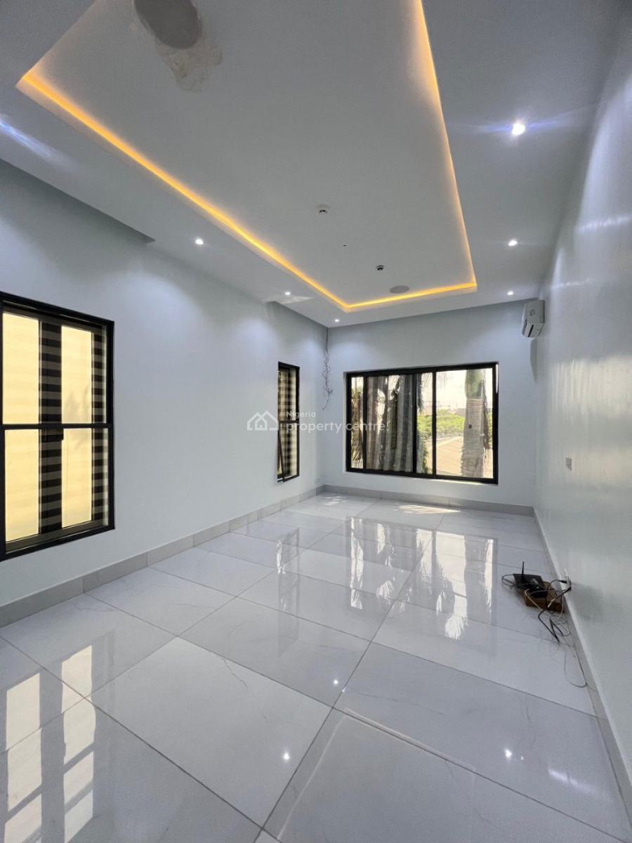 Breathtaking 5 Bedroom Detached Duplex Plus Bq, Pool, Gym  with 4 Bq, Lekki Phase 1, Lekki, Lagos, Detached Duplex for Sale