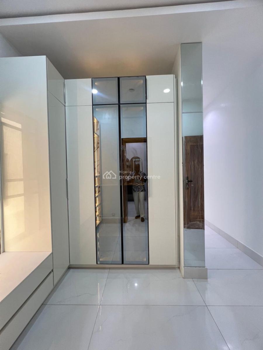 Breathtaking 5 Bedroom Detached Duplex Plus Bq, Pool, Gym  with 4 Bq, Lekki Phase 1, Lekki, Lagos, Detached Duplex for Sale