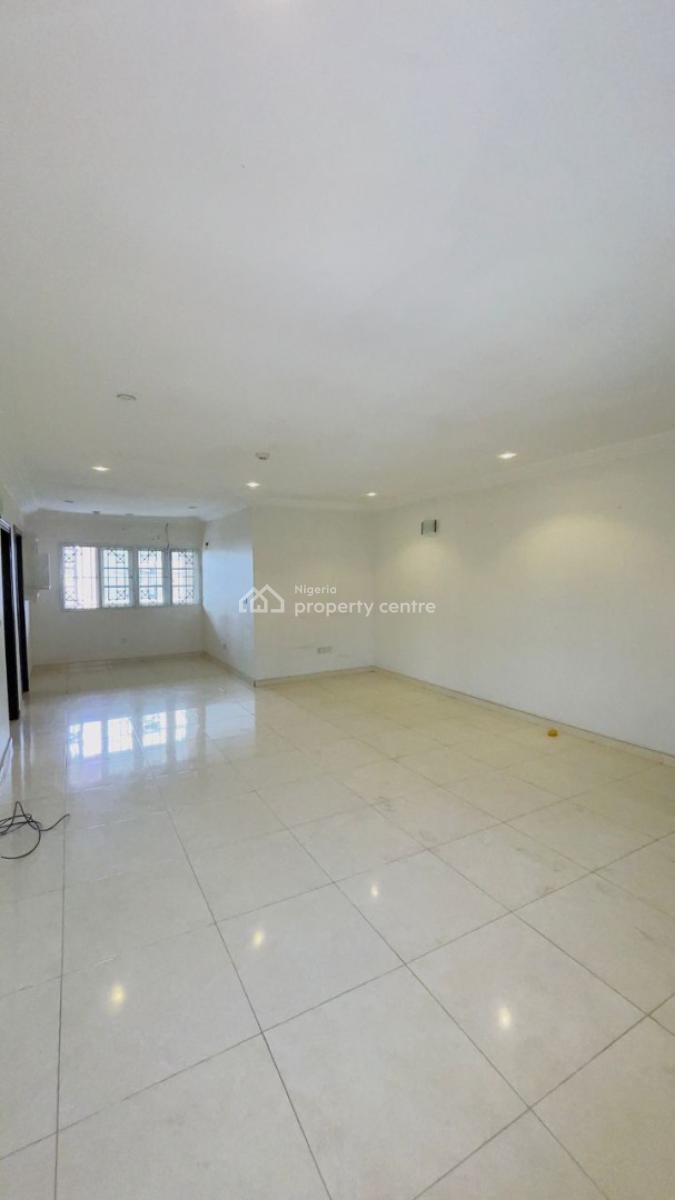 3 Bedroom Flat with Bq, Off Freedom Way, Lekki Phase 1, Lekki, Lagos, Flat / Apartment for Rent