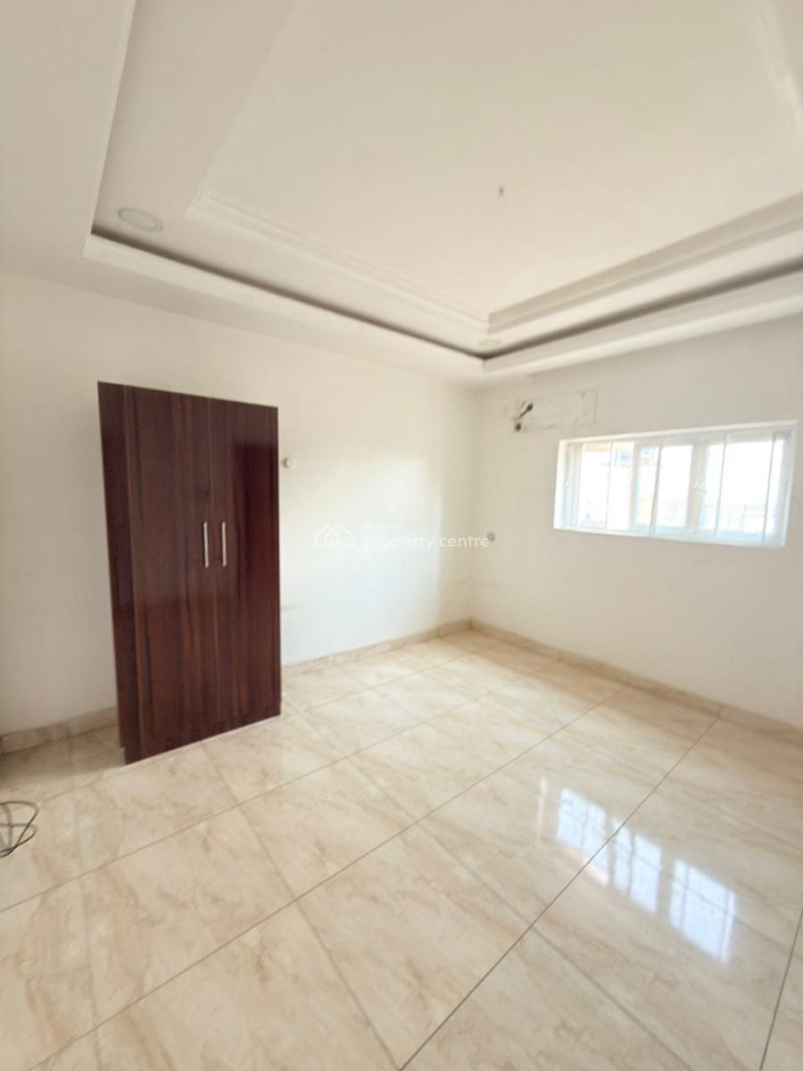 Luxurious Massive 2 Bedroom Flat, By Gilmor, Jahi, Abuja, Flat / Apartment for Rent