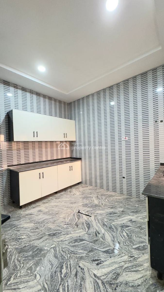 Luxurious Massive 2 Bedroom Flat, By Gilmor, Jahi, Abuja, Flat / Apartment for Rent