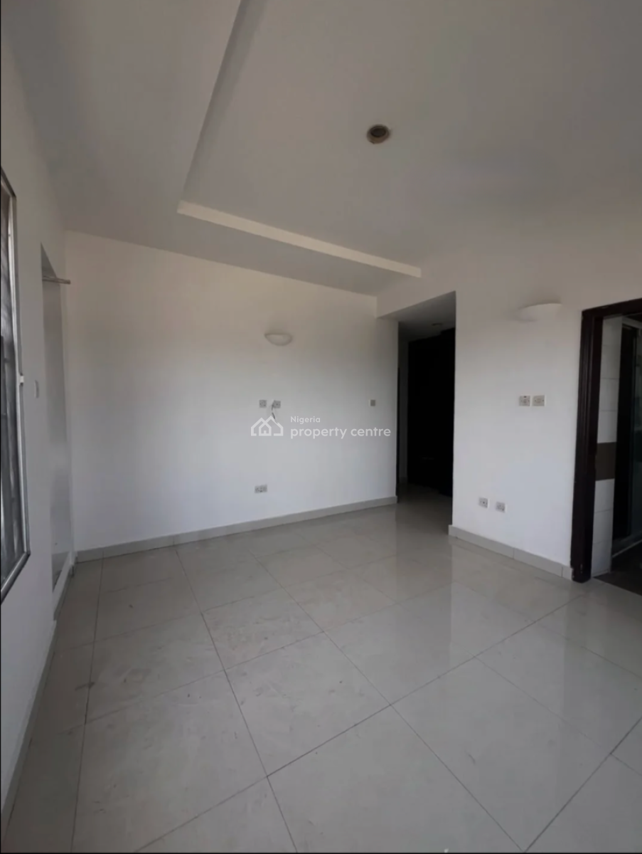 Exquisite 3 Bedroom Apartment in a Serene Court (first Floor), Off Hakeem Dickson Street, Lekki Phase 1, Lekki, Lagos, Flat / Apartment for Rent